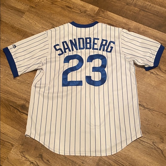 Majestic Cooperstown Collection Cubs Jersey Ryne Sandberg 23 Mens Large - Picture 3 of 3